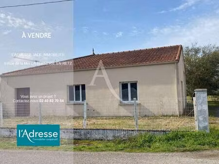 vente maison à saint-hilaire-de-chaléons (44680) : à vendre / 135m² saint-hilaire-de-chalé