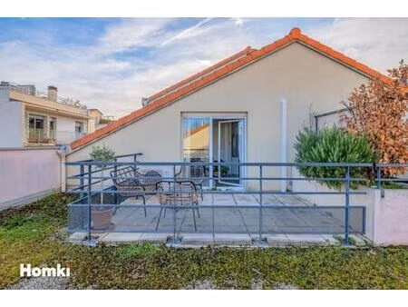 appartement t3 de 80 m2 à lyon 69002  rue quivogne