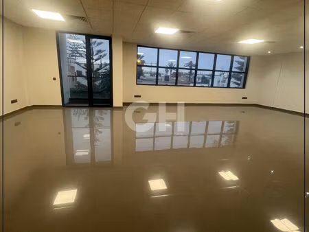 bureaux neufs à franceville