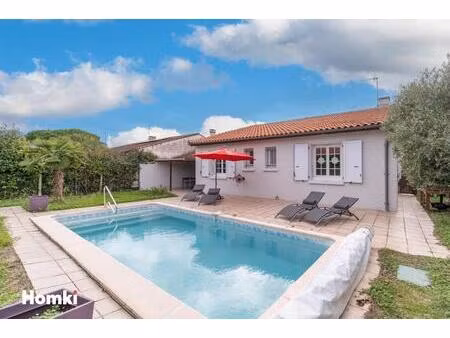 maison t4 de 85 m2 avec piscine et garage à bruguières 31150