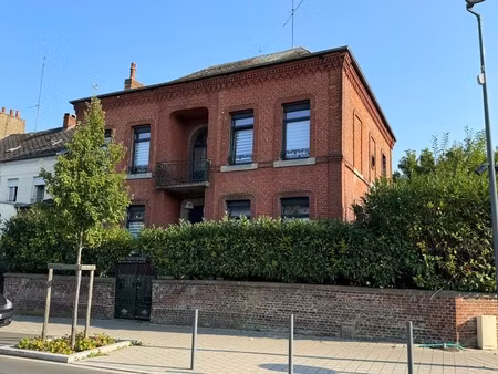 maison bourgeoise de caractère – 200 m² – centre-ville de fourmies – 179 000 €