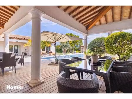 maison/villa t5 de 210 m2 à le cannet-des-maures 83340