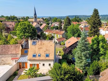 belle maison 4 ch jardin clos  2 terrasses au calme !