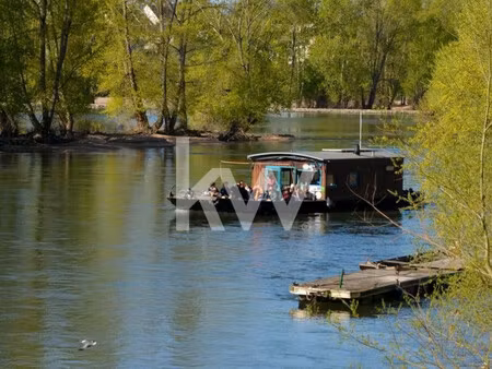 hôtel  hébergement à vendre  68 m² - orléans 45100