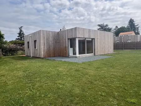 la reorthe (85210) villa bois plain pied 2022 + garage et annexe sur 766m² clos avec locat