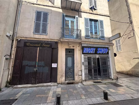 murs commerciaux à vendre