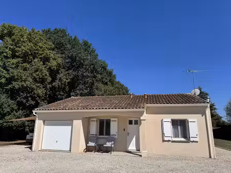 pavillon récent aux portes de jarnac