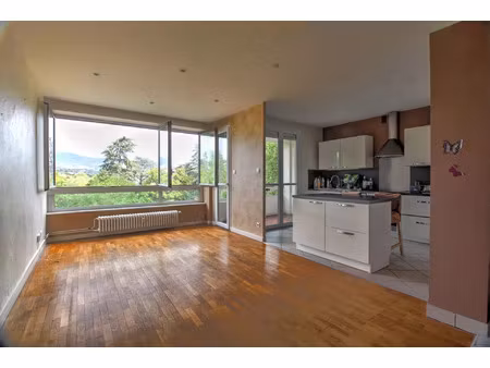 location appartement 3 pièces 63 m2 à saint-chamond