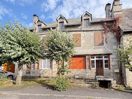 vente maison 10 pièces 208.11 m² à auriac (19220)  87 000 €