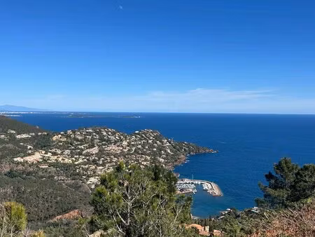 propriété d’exception avec vue mer panoramique