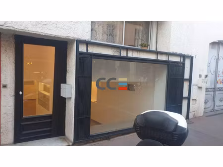 vente commerce 71 m² cannes (06400)