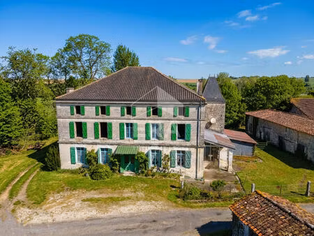 maison 7 pièces 200 m² à vendre / acheter champagne-vigny 16250 ? | era immobilier