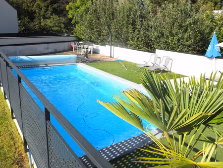 villa de qualité à enval