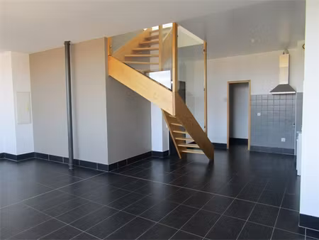 f3 duplex contemporain avec toit terrasse