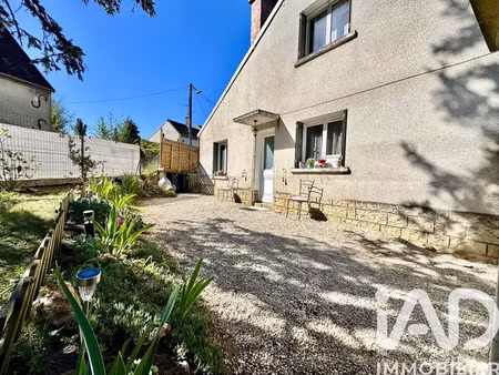 maison de ville à saint-amand-en-puisaye (58310)