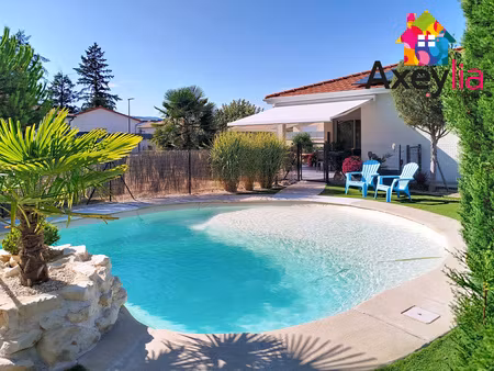 a vendre - a 5 min de pouilly-les-nonains - maison plain pied annee 2018 avec piscine