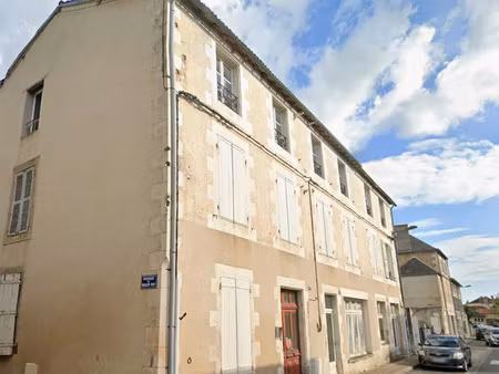 achat immeuble 514m² montmorillon 86500