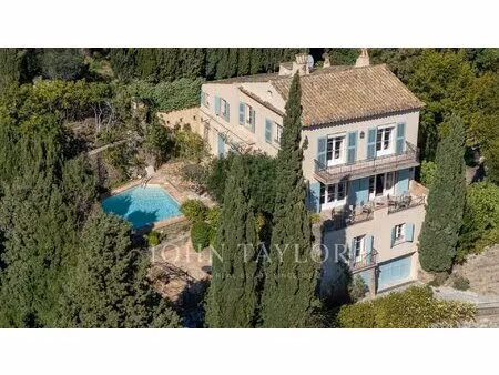 maison de village d’exception – grimaud