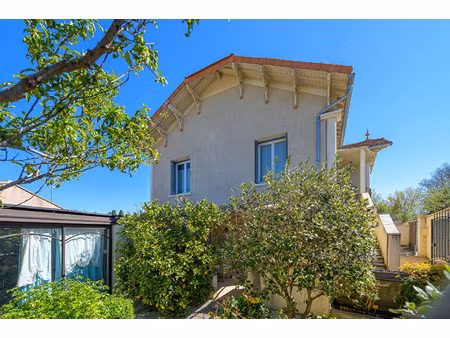 vente maison 6 pièces 200 m² châteaurenard (13160)