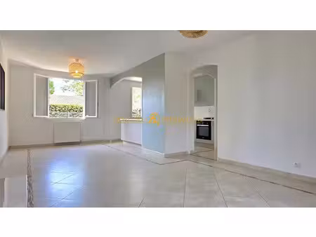 vente maison 5 pièces 100 m² à puymoyen (16400)  185 000 €