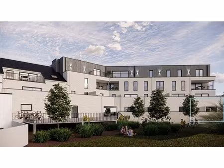 gelkijkvloers  grote slpk.  goed gelegen