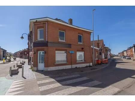 handelszaak uiterst commercieel gelegen