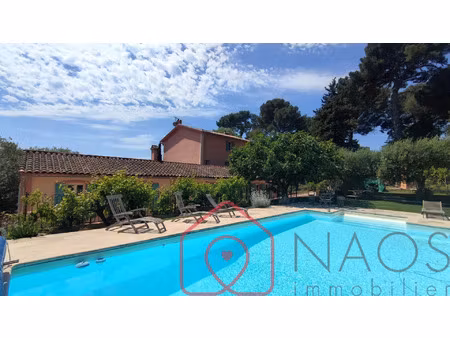 vente maison 11 pièces 248 m² la seyne-sur-mer (83500)