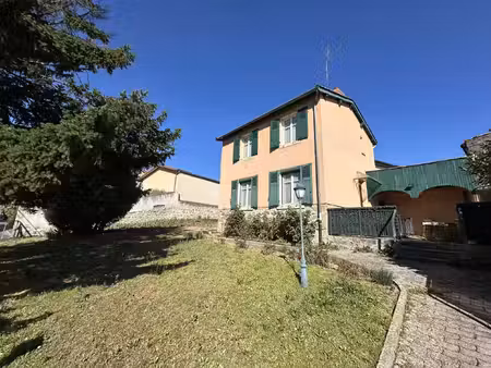 maison de 70 m2 au coeur de thurins