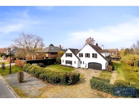 prachtige villa om te renoveren