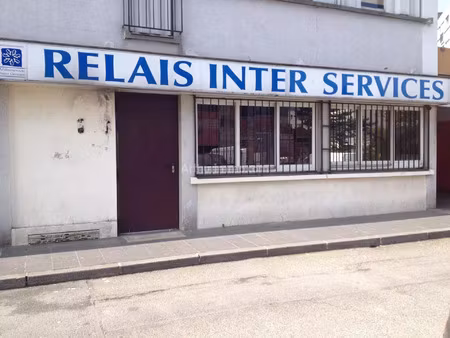 vente local commercial 5 pièces 74 m2 à villeneuve-saint-georges
