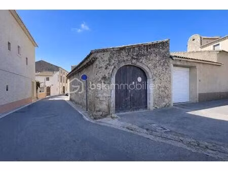 parking de 105 m² à puimisson