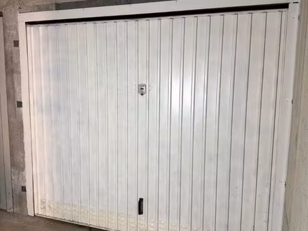 box sous sol - genas / azieu