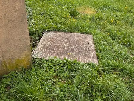 recherche terrain de stockage