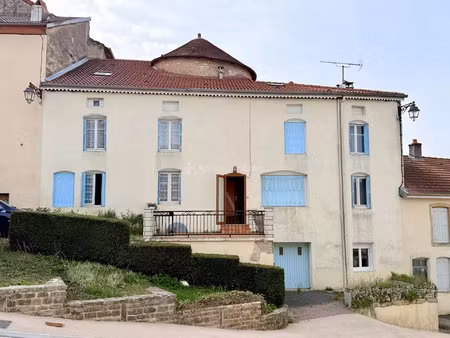 vente maison de village 5 pièces 119 m2 à bourmont-entre-meuse-et-mouzon