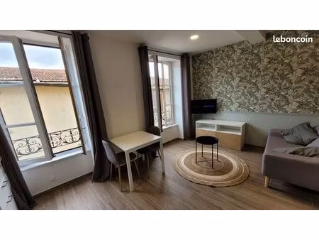 coup de coeur studio meublé  transport à pied