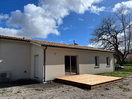 location maison 4 pièces 85m²