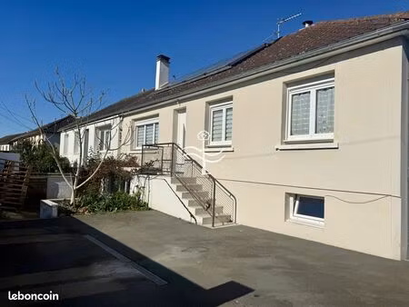 maison 5 pièces 85 m²