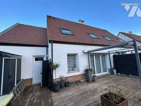 maison 4 pièces 90 m²