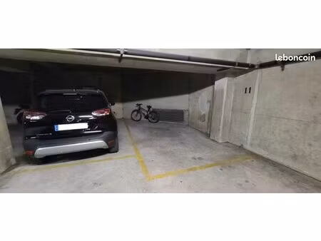 place de parking vanves