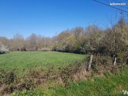 terrain 1274 m² la chapelle montmartin