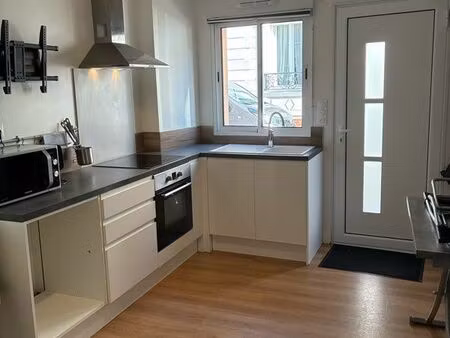 studio meublé 20 m² – hyper centre saulx-les-chartreux – 590 cc