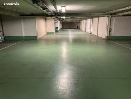 parking 2 roues dupleix / bir hakeim / emile zola / commerce sécurisé