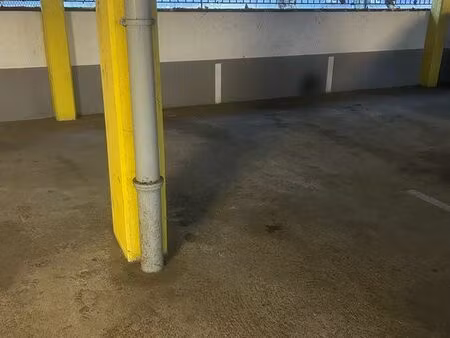 location place de parking - corbeil essonnes