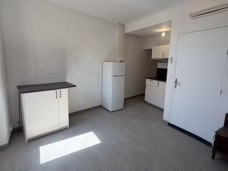 studio 1 pièce 25 m²