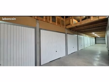 box de stockage garde meubles