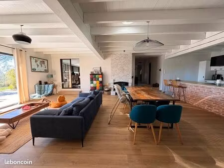 maison 6 pièces 183 m²