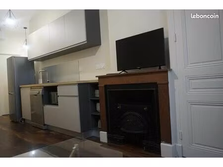 t3 à saisir - refait à neuf