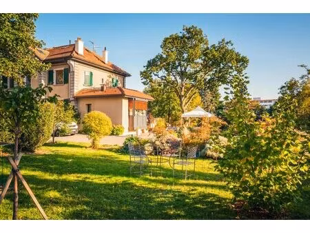 maison d'exception 10 pièces à ambilly