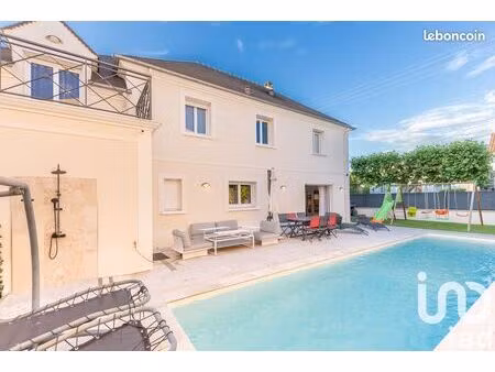 maison 7 pièces 180 m²