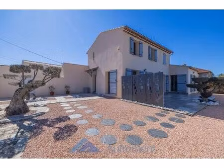 maison de luxe de 6 pièces en vente à bouc-bel-air  france